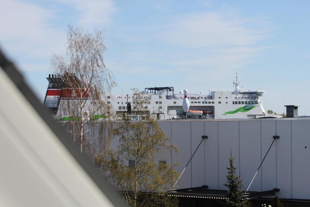 Ferienwohnung Strom Ahoi - Premium - Modern - Inkl Stellplatz - 200M Zum Alten Strom - Wasserblick Rostock Ngoại thất bức ảnh
